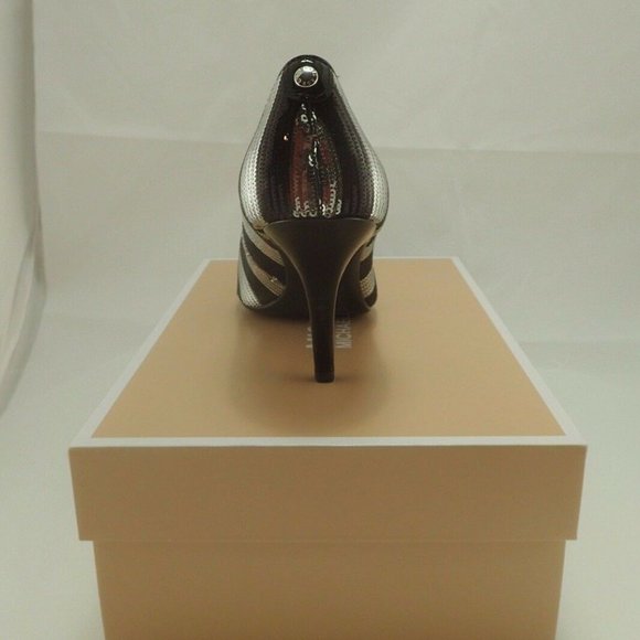 NIB MICHAEL KORS 40R6MFMP3D BLK & SLV PUMP 6.5 - Picture 3 of 8